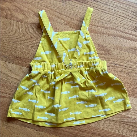 Hanna Andersson - Baby Apron Dress & Bloomers Set - Picture 4 of 9